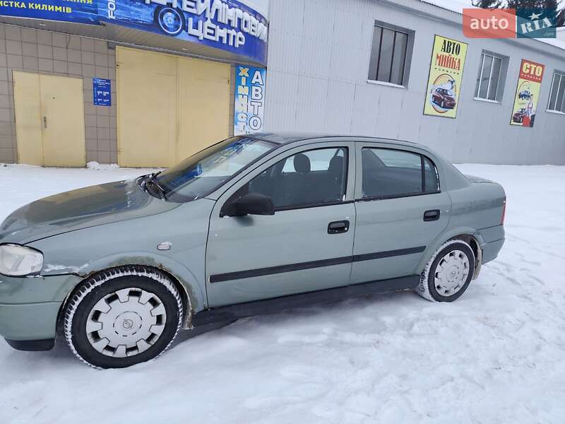 Седан Opel Astra 2009 в Бердичеве