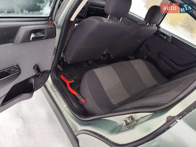 Седан Opel Astra 2009 в Бердичеве