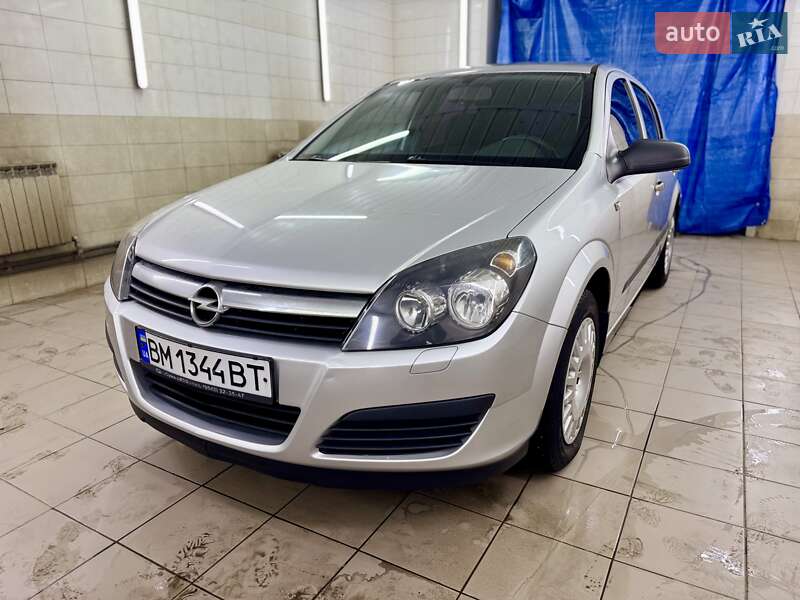 Хэтчбек Opel Astra 2006 в Сумах