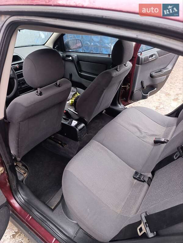 Седан Opel Astra 2007 в Львові фото 26 Седан Opel Astra 2007 в Львові