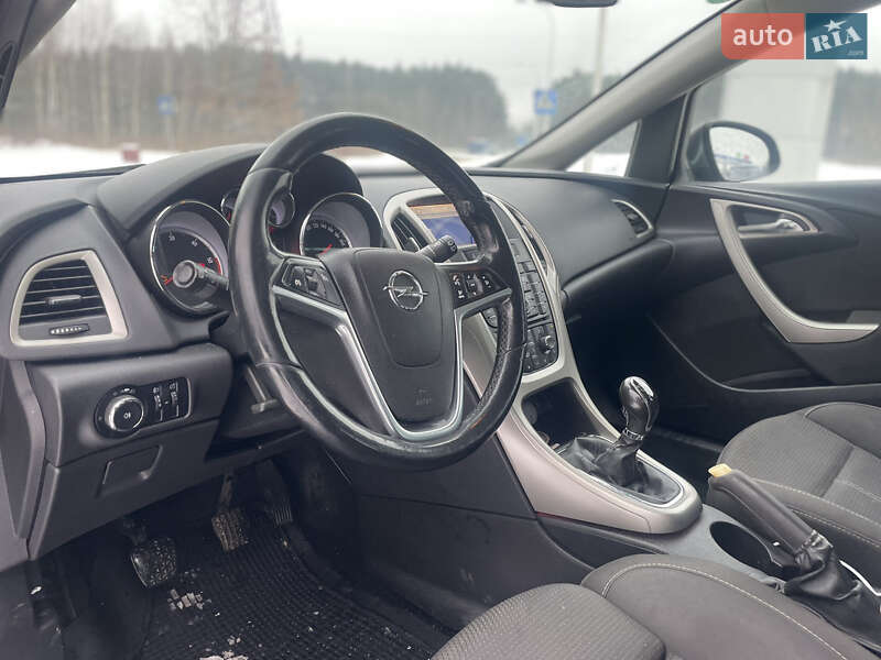 Универсал Opel Astra 2012 в Ковеле