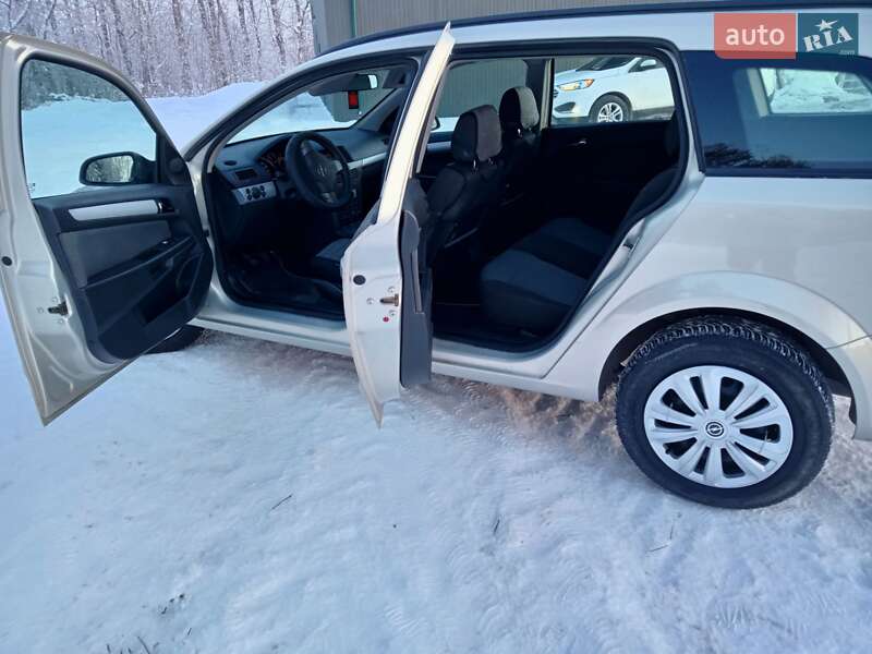 Универсал Opel Astra 2005 в Тернополе фото 30 Универсал Opel Astra 2005 в Тернополе