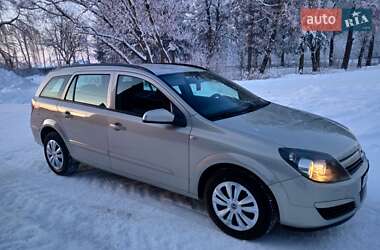 Универсал Opel Astra 2005 в Тернополе