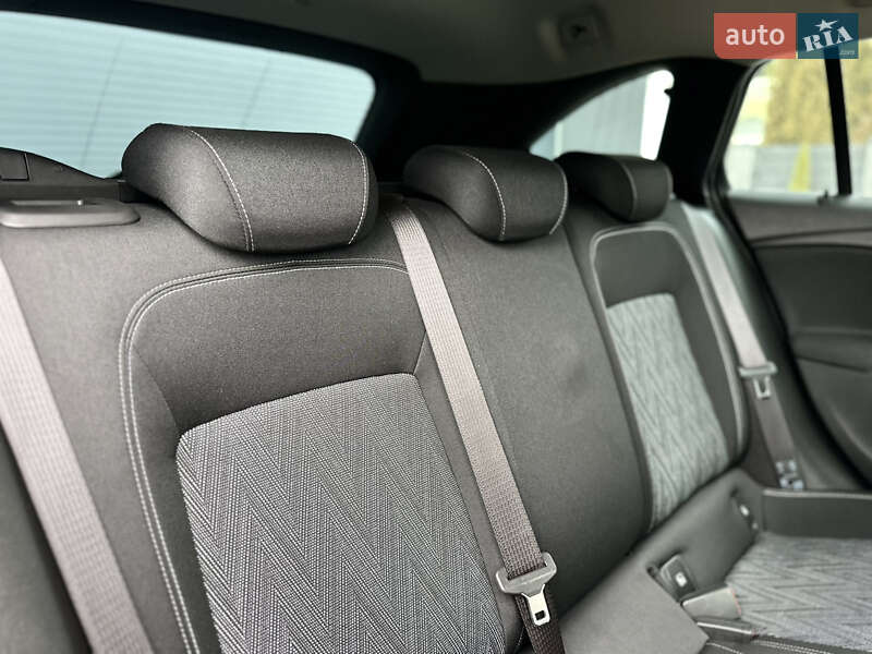 Универсал Opel Astra 2020 в Луцке