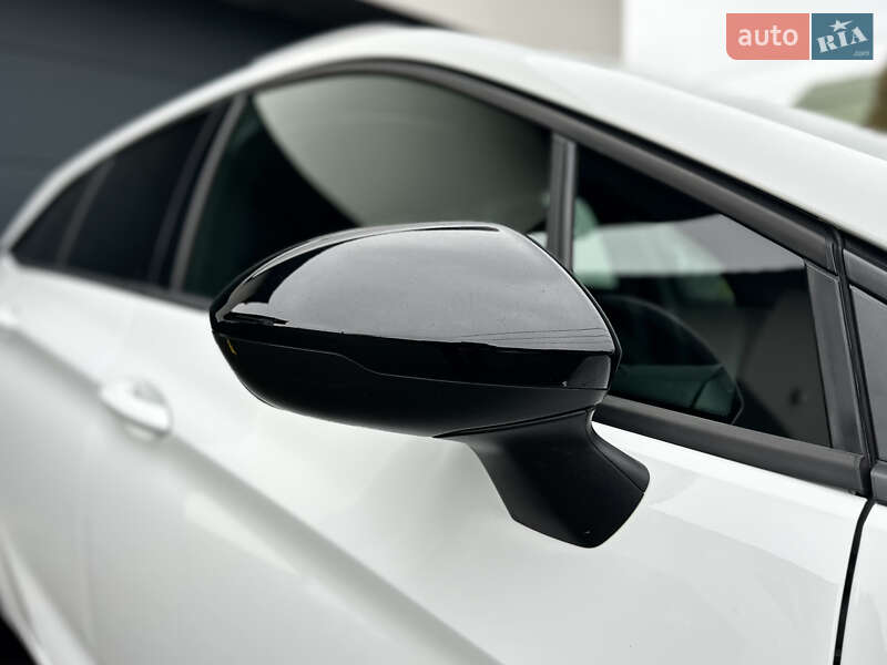 Универсал Opel Astra 2020 в Луцке