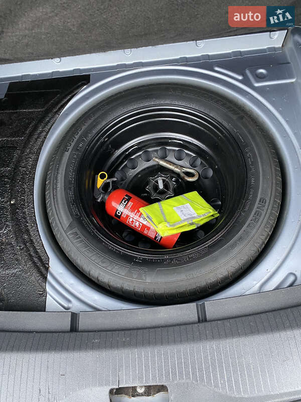 Универсал Opel Astra 2009 в Луцке