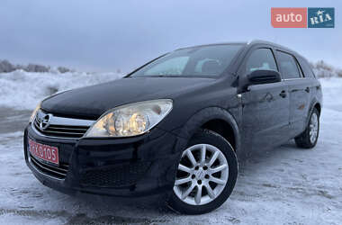Універсал Opel Astra 2008 в Луцьку