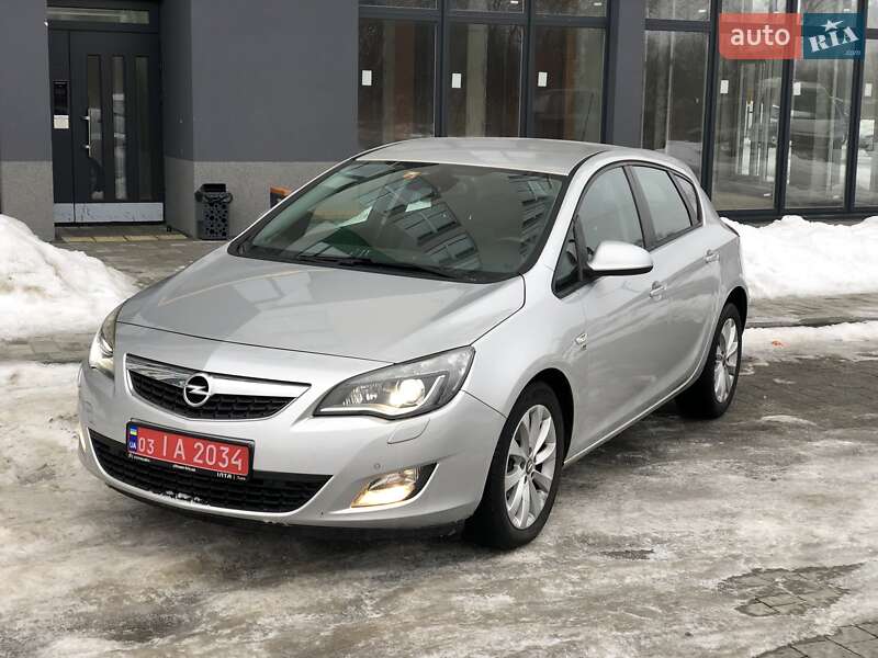 Хэтчбек Opel Astra 2012 в Львове фото 6 Хэтчбек Opel Astra 2012 в Львове