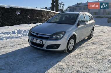 Универсал Opel Astra 2005 в Луцке