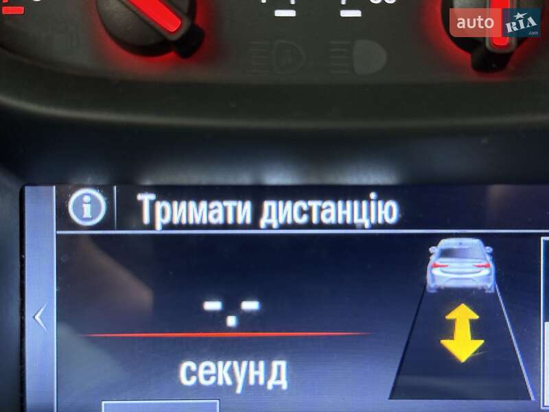 Универсал Opel Astra 2017 в Киеве