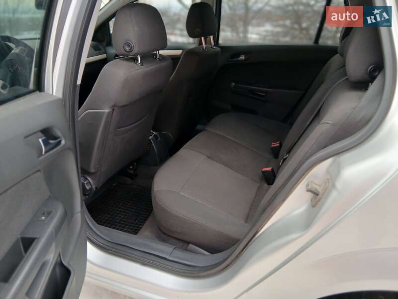 Универсал Opel Astra 2008 в Ровно фото 26 Универсал Opel Astra 2008 в Ровно