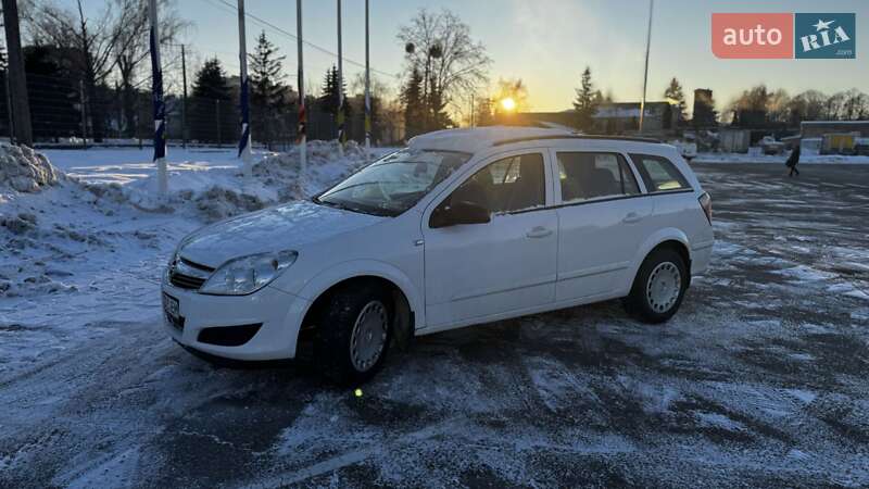 Opel Astra 2008