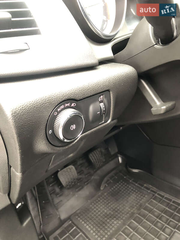 Универсал Opel Astra 2013 в Ивано-Франковске