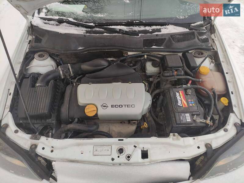 Седан Opel Astra 1998 в Жмеринке