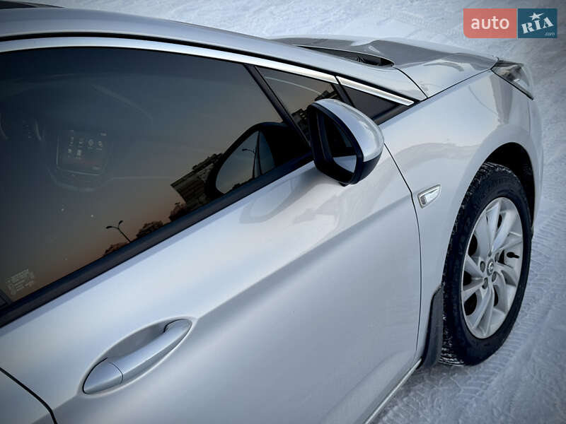 Универсал Opel Astra 2018 в Киеве фото 71 Универсал Opel Astra 2018 в Киеве
