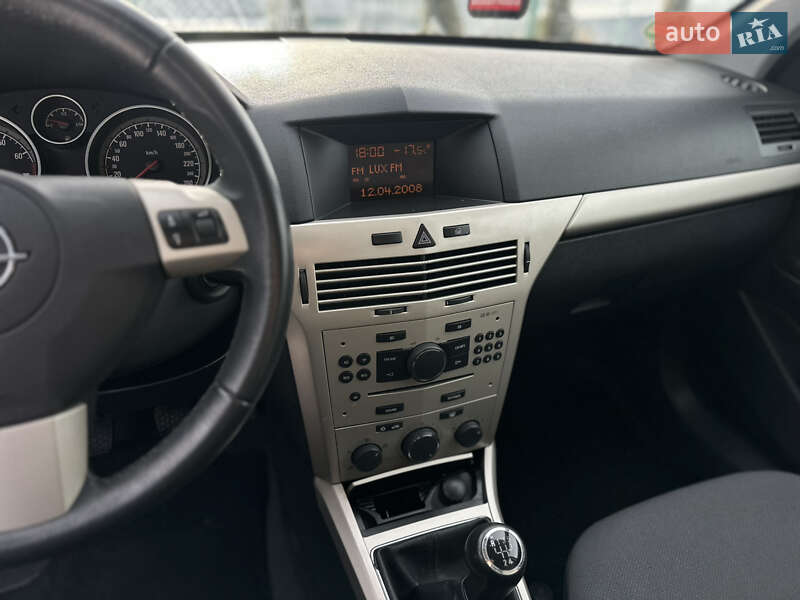 Универсал Opel Astra 2008 в Виннице