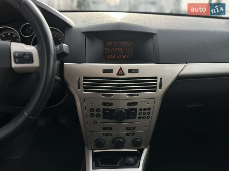 Универсал Opel Astra 2008 в Виннице