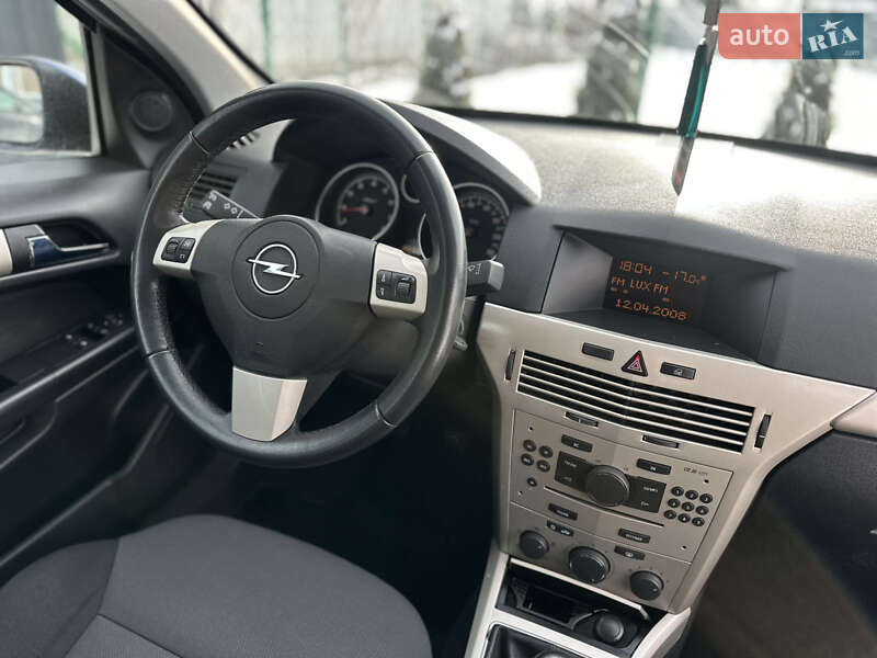 Универсал Opel Astra 2008 в Виннице
