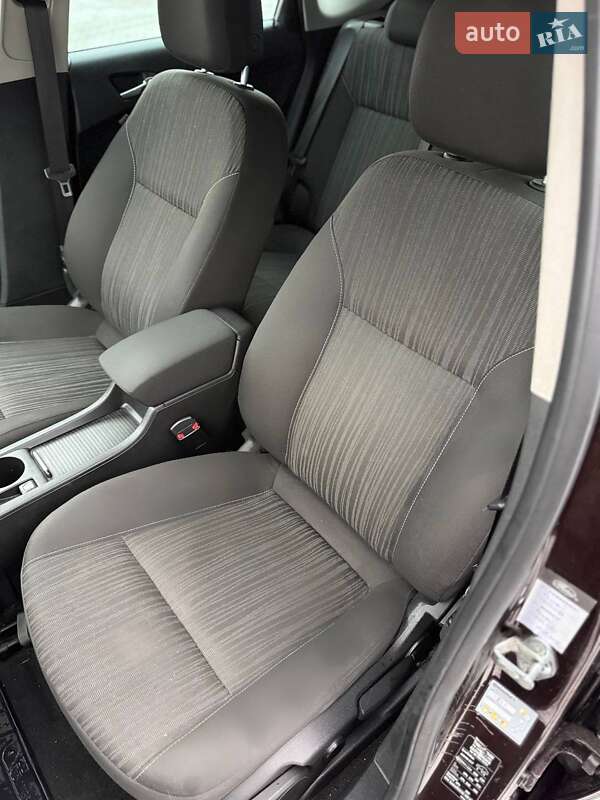 Хэтчбек Opel Astra 2011 в Ровно