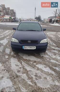 Хетчбек Opel Astra 2004 в Знам'янці