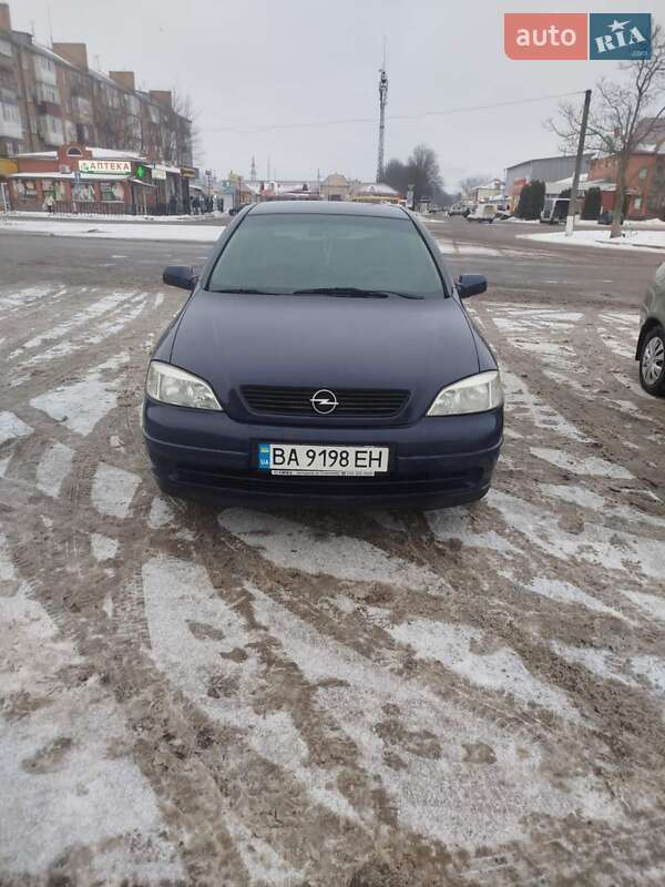Opel Astra 2004