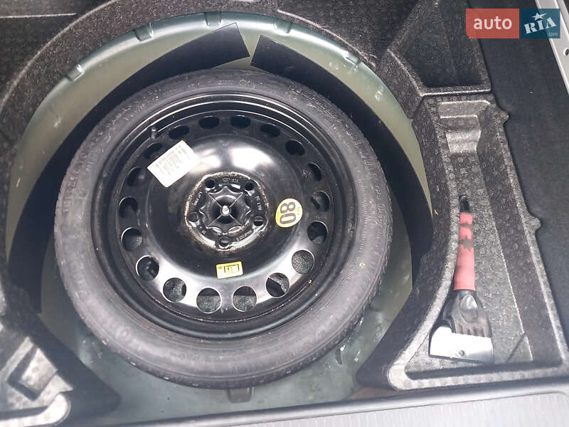 Универсал Opel Astra 2016 в Самборе