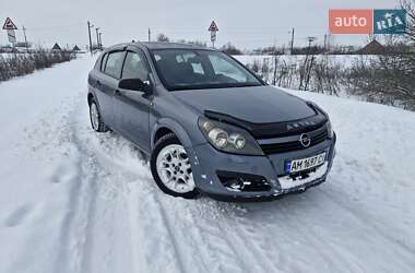 Хэтчбек Opel Astra 2004 в Житомире