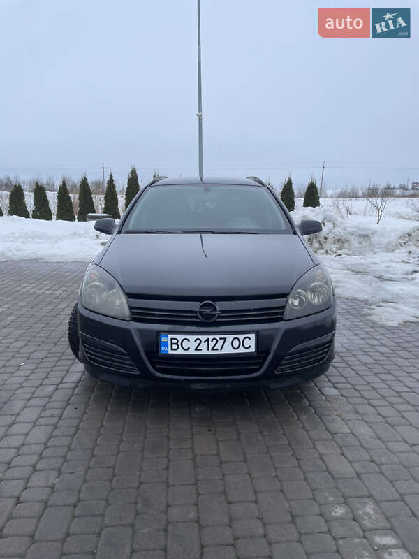 Универсал Opel Astra 2004 в Городке