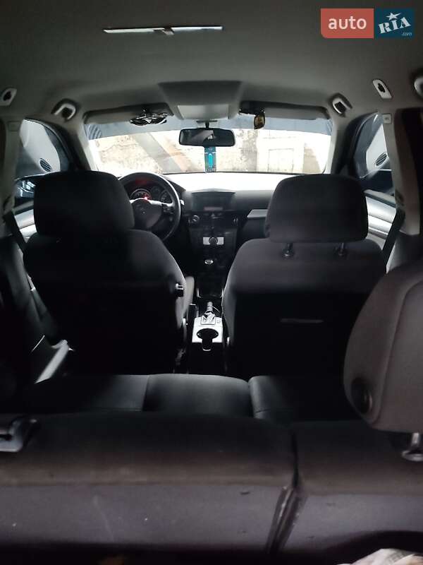 Универсал Opel Astra 2010 в Виннице фото 7 Универсал Opel Astra 2010 в Виннице