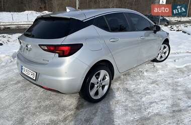 Хэтчбек Opel Astra 2016 в Львове