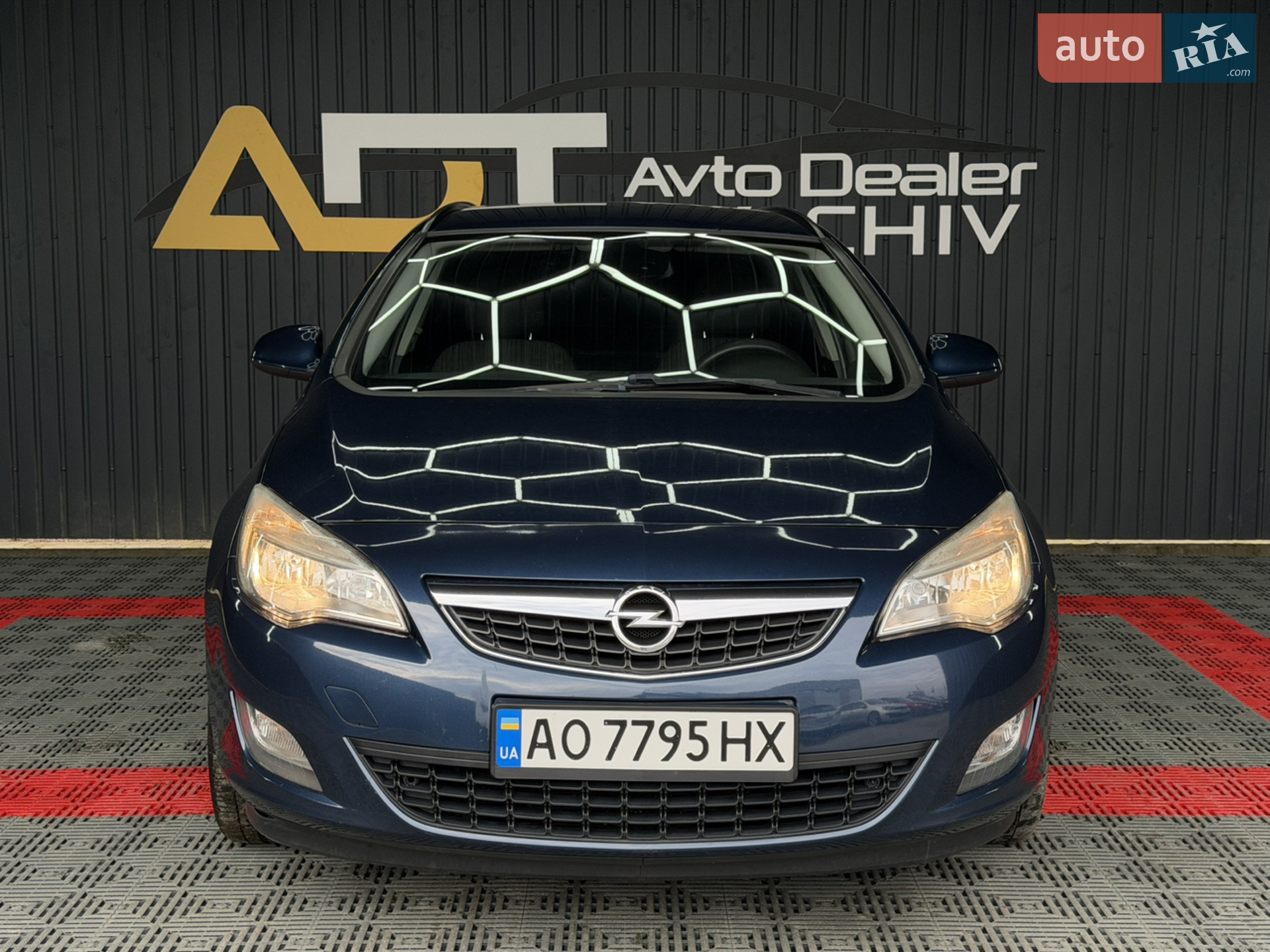 2010 Opel Astra - мініатюра 18