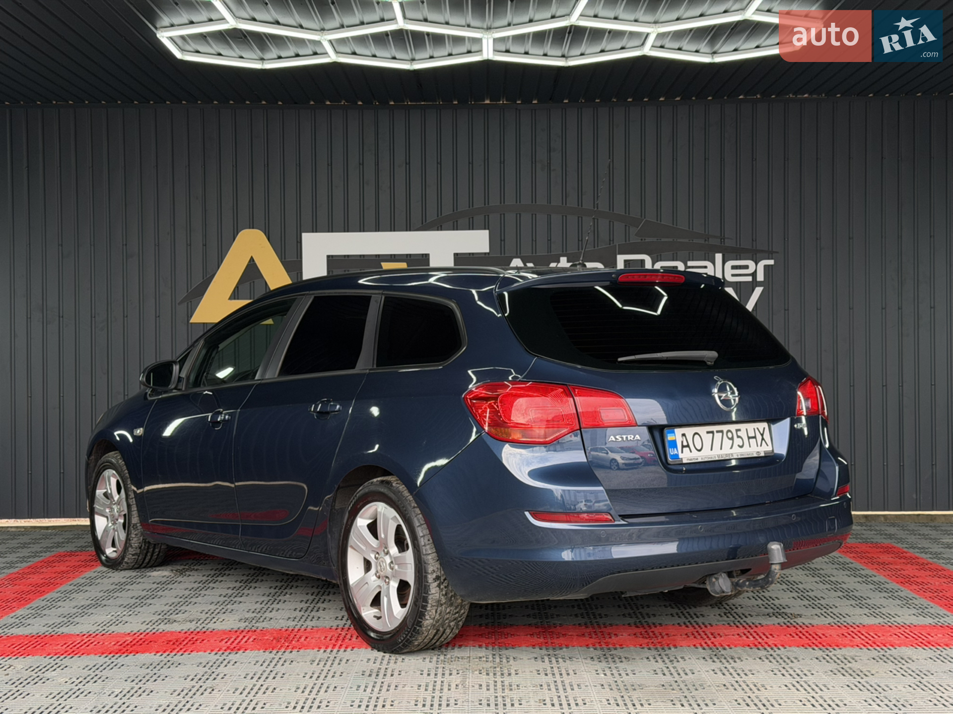 2010 Opel Astra - мініатюра 29