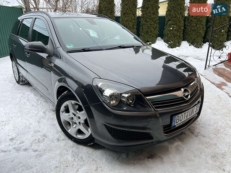 Универсал Opel Astra 2009 в Виннице