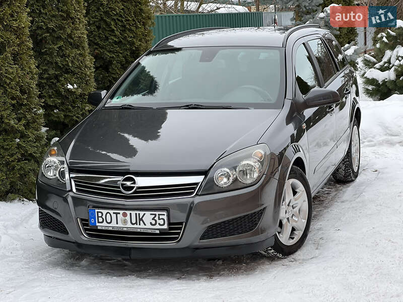 Универсал Opel Astra 2009 в Виннице