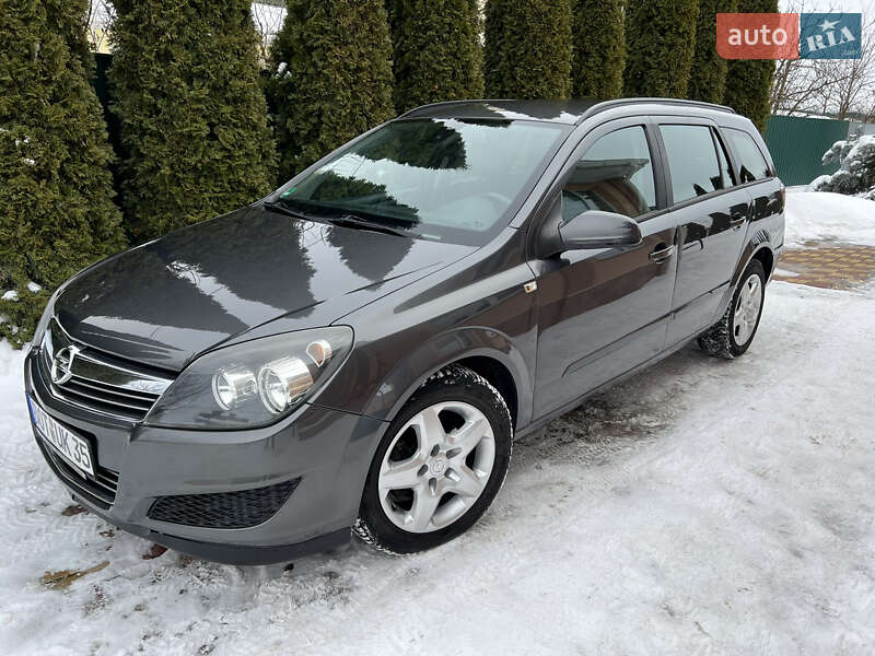 Универсал Opel Astra 2009 в Виннице
