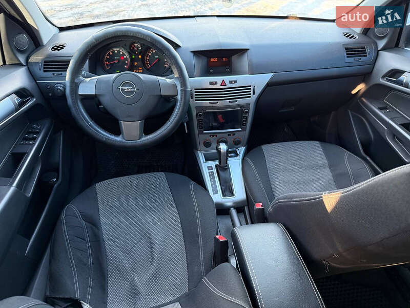 Универсал Opel Astra 2010 в Стрые фото 46 Универсал Opel Astra 2010 в Стрые