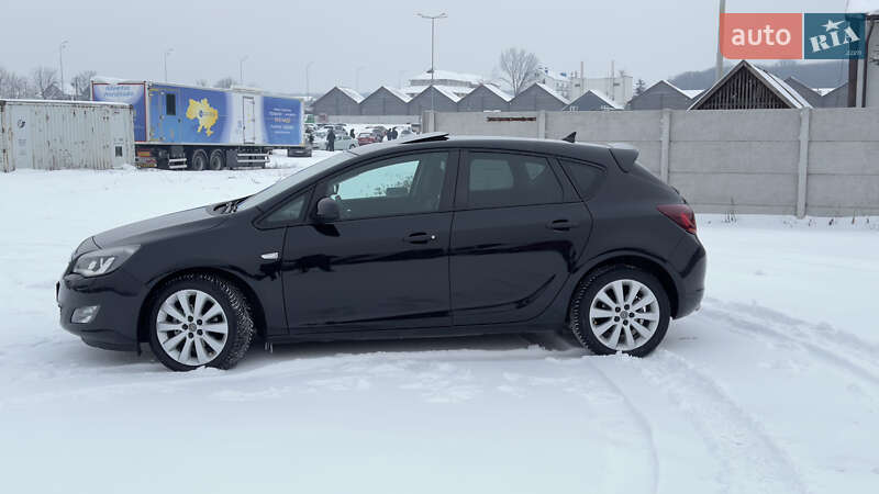 Хэтчбек Opel Astra 2011 в Виннице фото 5 Хэтчбек Opel Astra 2011 в Виннице