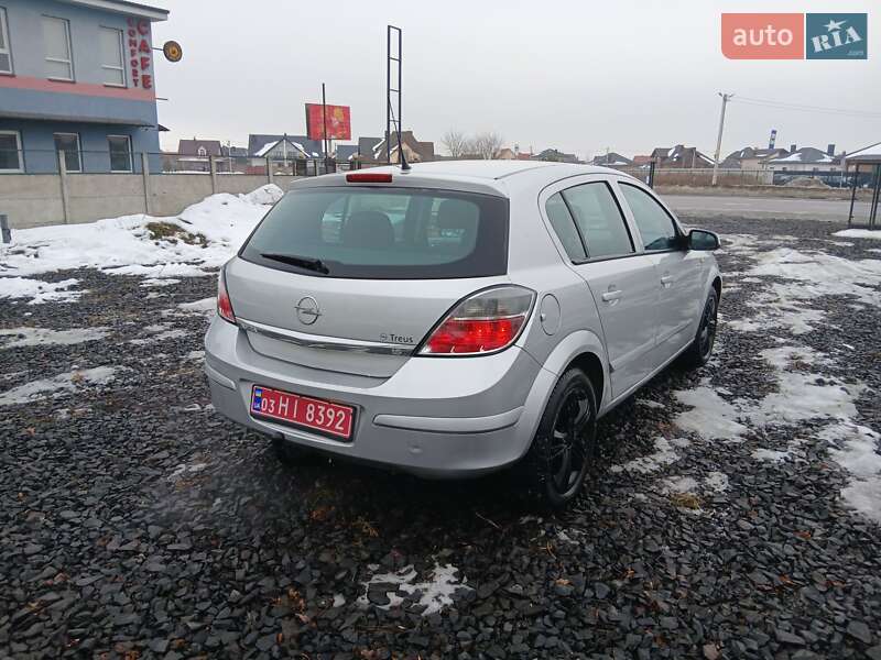 Хэтчбек Opel Astra 2008 в Луцке фото 6 Хэтчбек Opel Astra 2008 в Луцке
