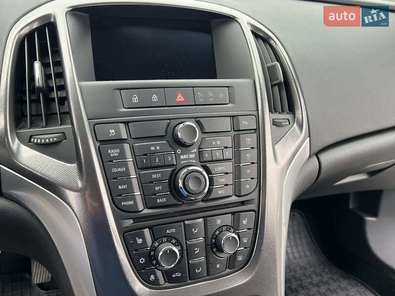 Универсал Opel Astra 2011 в Луцке фото 64 Универсал Opel Astra 2011 в Луцке