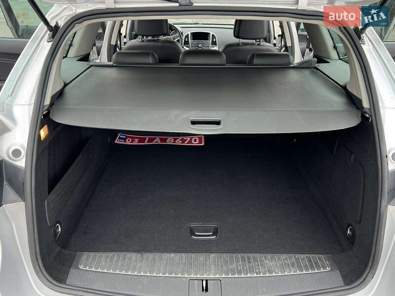 Универсал Opel Astra 2011 в Луцке фото 99 Универсал Opel Astra 2011 в Луцке