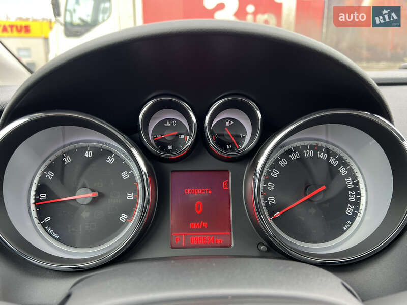 Универсал Opel Astra 2011 в Луцке фото 146 Универсал Opel Astra 2011 в Луцке