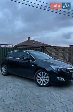 Хетчбек Opel Astra 2011 в Луцьку