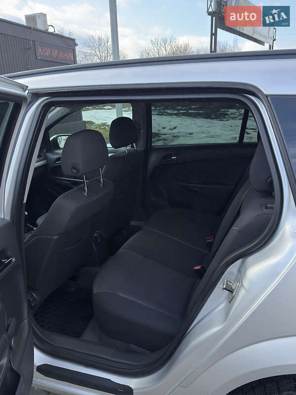 Универсал Opel Astra 2009 в Львове фото 9 Универсал Opel Astra 2009 в Львове
