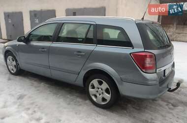 Универсал Opel Astra 2008 в Ивано-Франковске