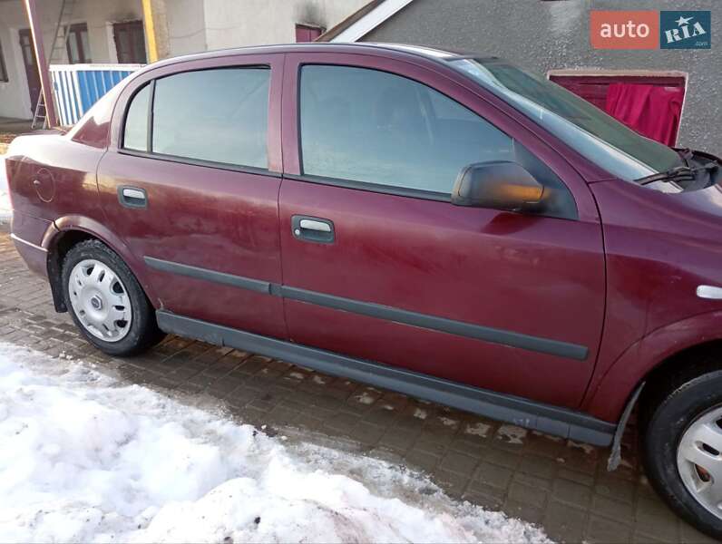 Седан Opel Astra 2008 в Хмельницком фото 2 Седан Opel Astra 2008 в Хмельницком