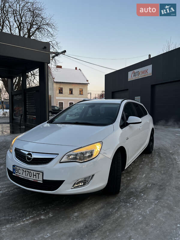 Универсал Opel Astra 2011 в Самборе фото 14 Универсал Opel Astra 2011 в Самборе