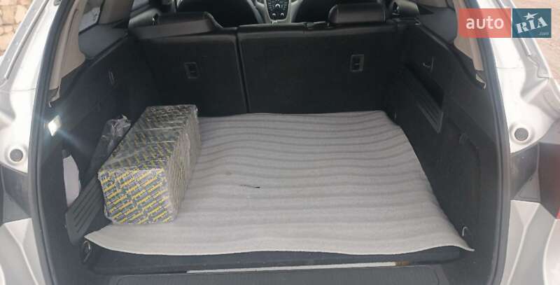 Универсал Opel Astra 2012 в Ямполе