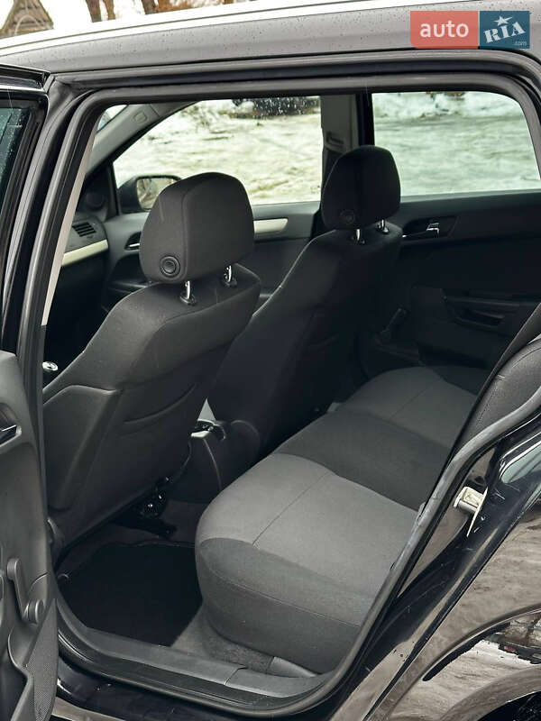 Универсал Opel Astra 2008 в Луцке фото 28 Универсал Opel Astra 2008 в Луцке