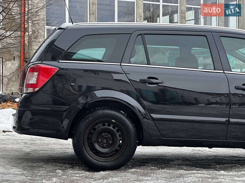 Универсал Opel Astra 2008 в Луцке фото 38 Универсал Opel Astra 2008 в Луцке