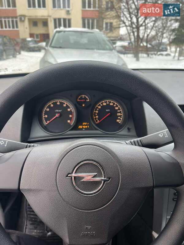 Універсал Opel Astra 2009 в Львові фото 8 Універсал Opel Astra 2009 в Львові